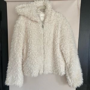 NWOT Avec Les Filles White Fuzzy Jacket Faux Fur